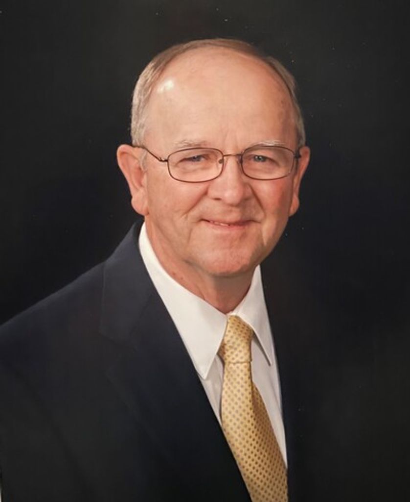 Everett Kyle Jones Profile Photo