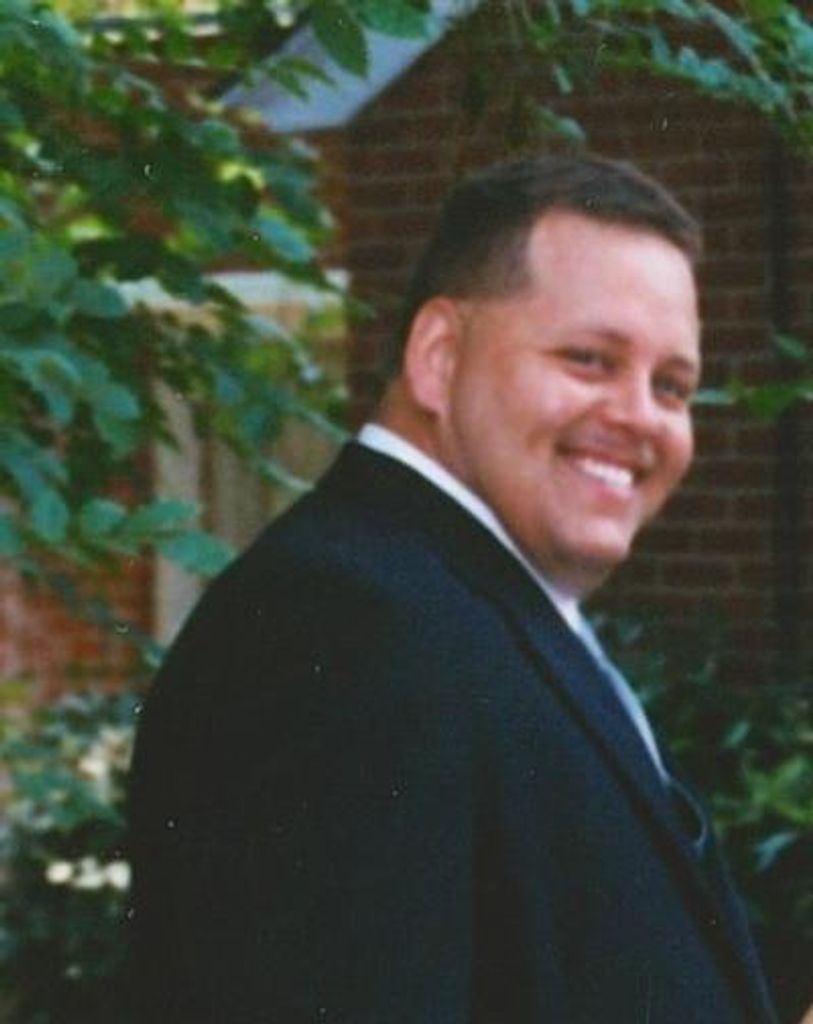 Michael Ray Burus Profile Photo