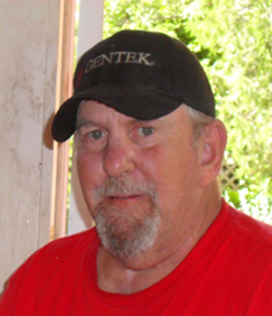 Robert Gary Tobey "Tobe"