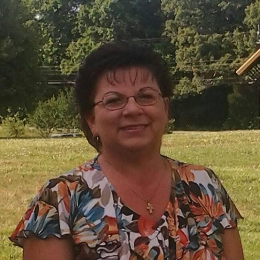 Carla Sims Tucker Profile Photo