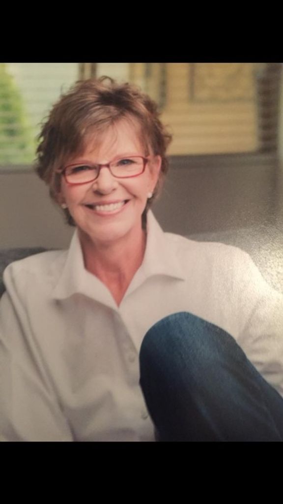 Vicki Holder Harris Profile Photo