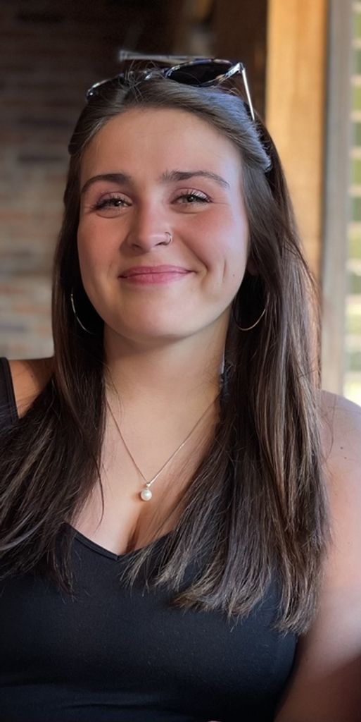 Hannah Elizabeth Mcfadden Profile Photo