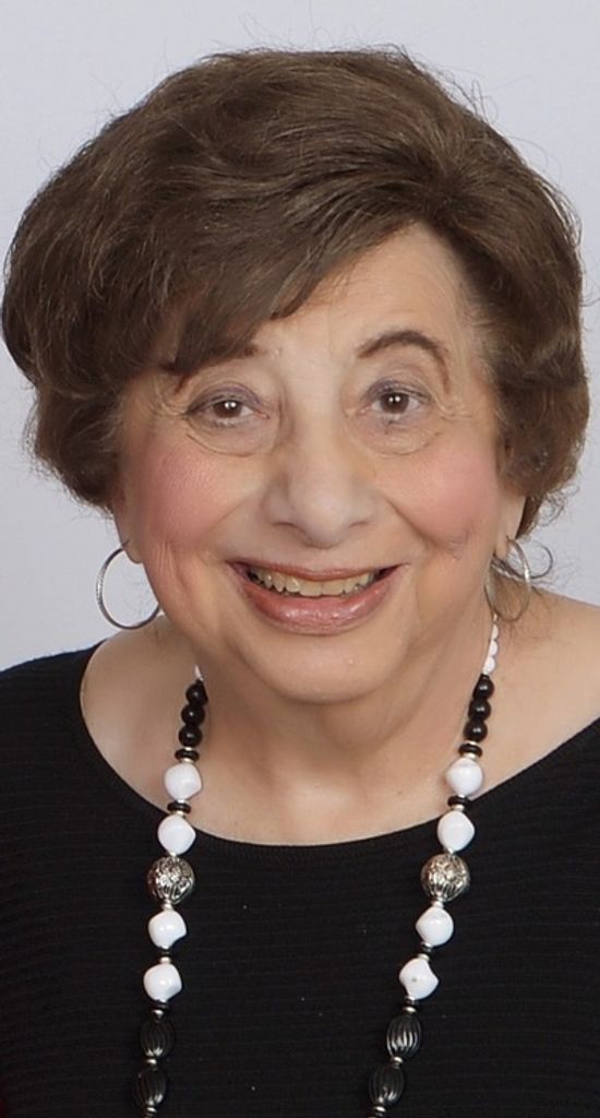 Elizabeth Kacere Profile Photo