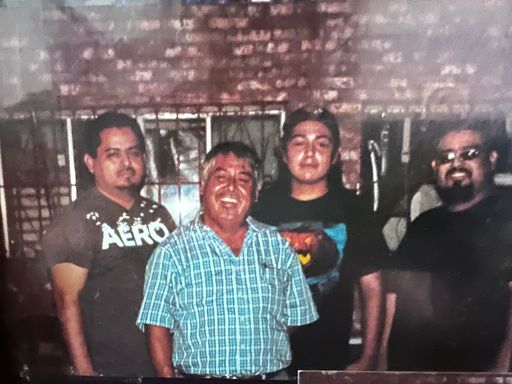 Juan Hernandez photo gallery thumbnail 87 of 129