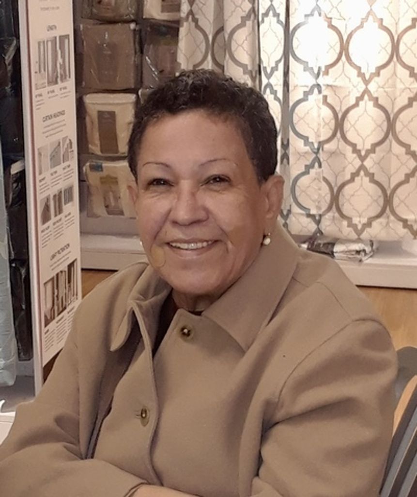 Cenovia Abreu Profile Photo