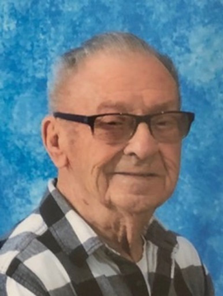 Lowell Lawrence Budzak Profile Photo
