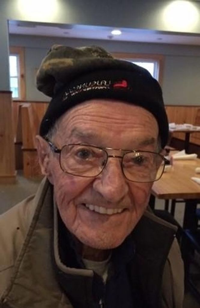 Alexander Valentino Acebo