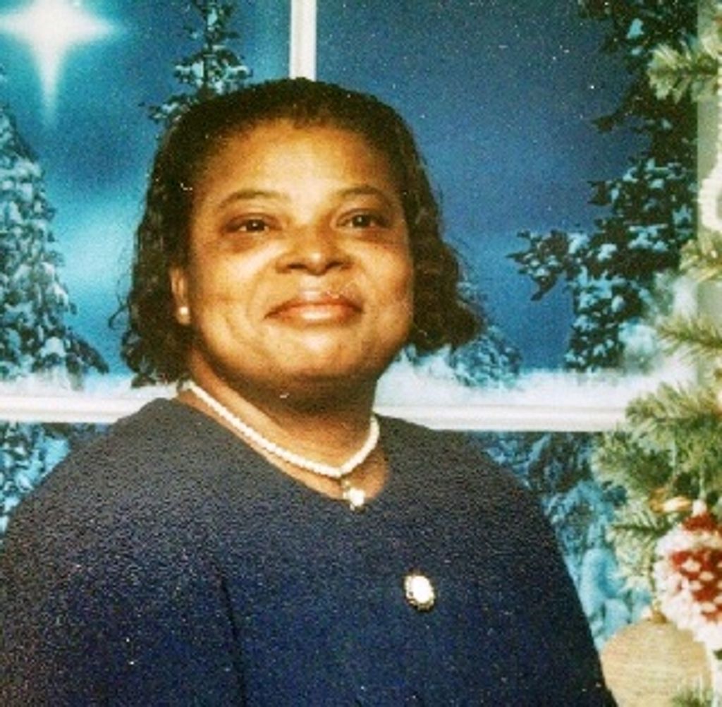 Edna Olivia Moore Profile Photo
