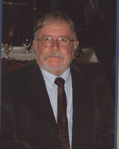 Kent Preston Larson's obituary image