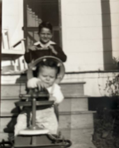 Daniel Bezet, Sr. photo gallery thumbnail 45 of 116