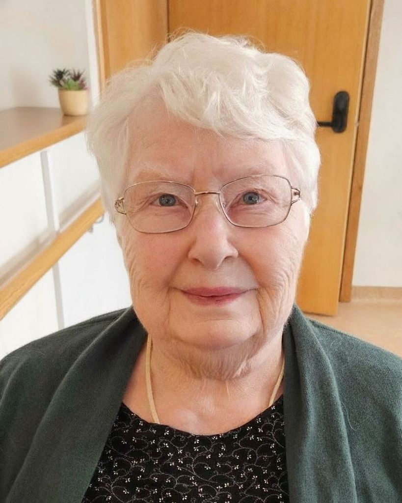 Annette Blonigen Profile Photo