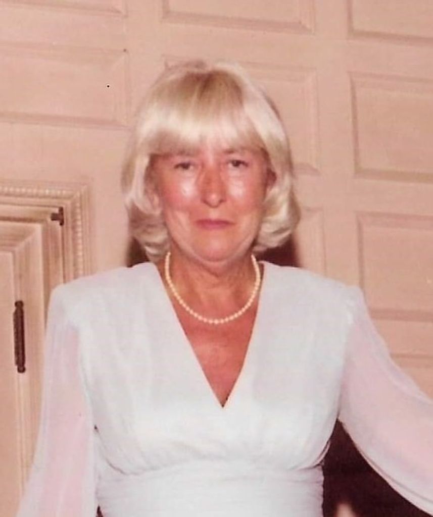 J. Barbara Bull Profile Photo