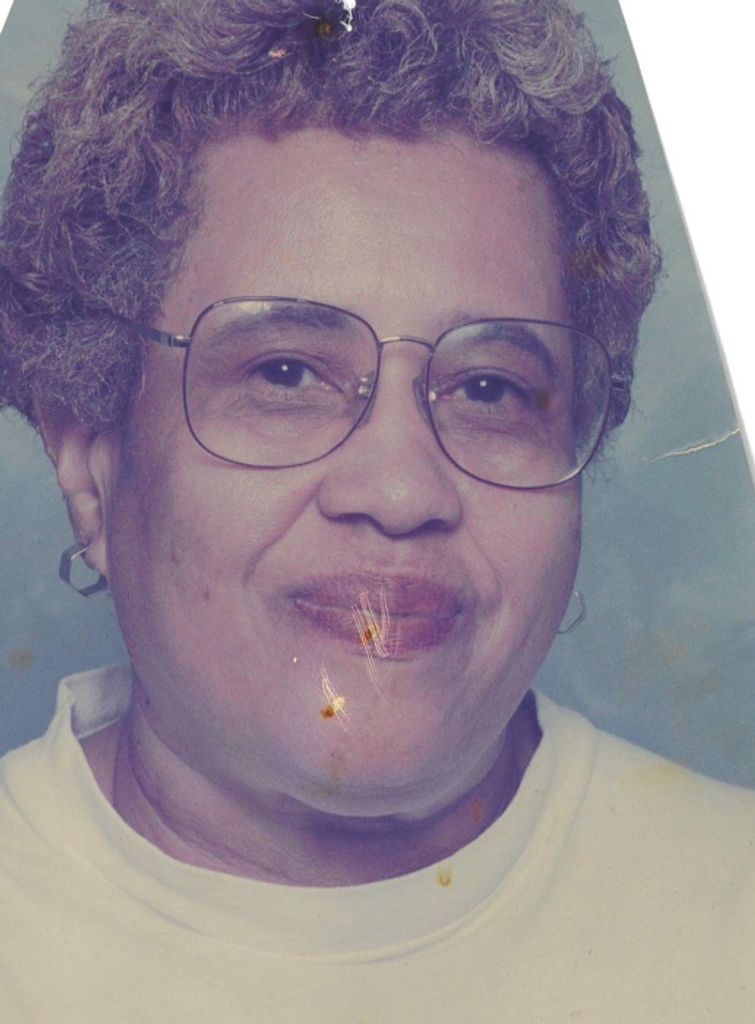 Lonia Lee  "Cookie" Pierce