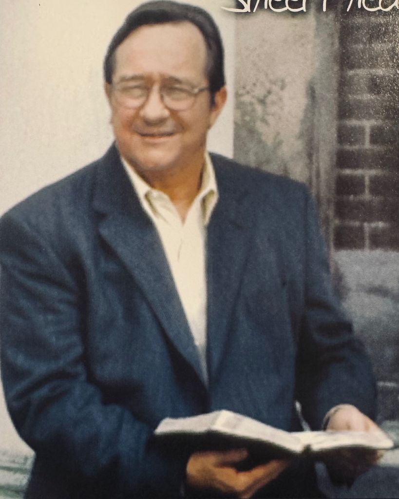 Robert James O'Gwynn Profile Photo