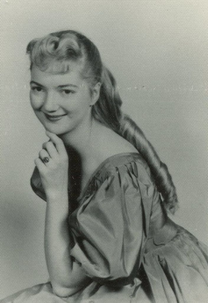 Ruth  Louise Smith