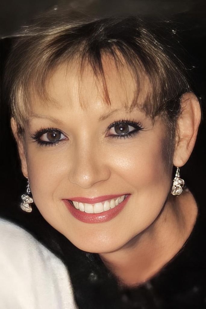 Nancy Lund English Profile Photo