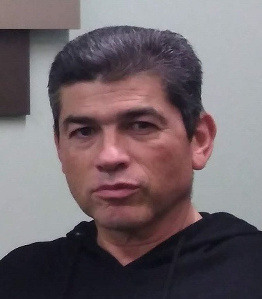Robert Villarreal Profile Photo
