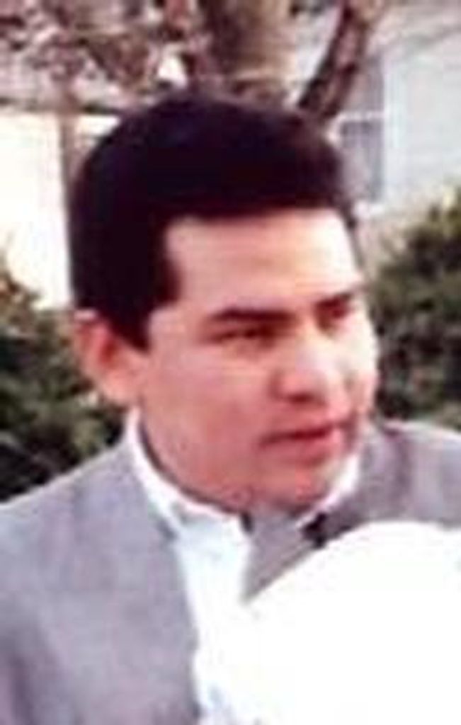 Manuel Vasquez Profile Photo