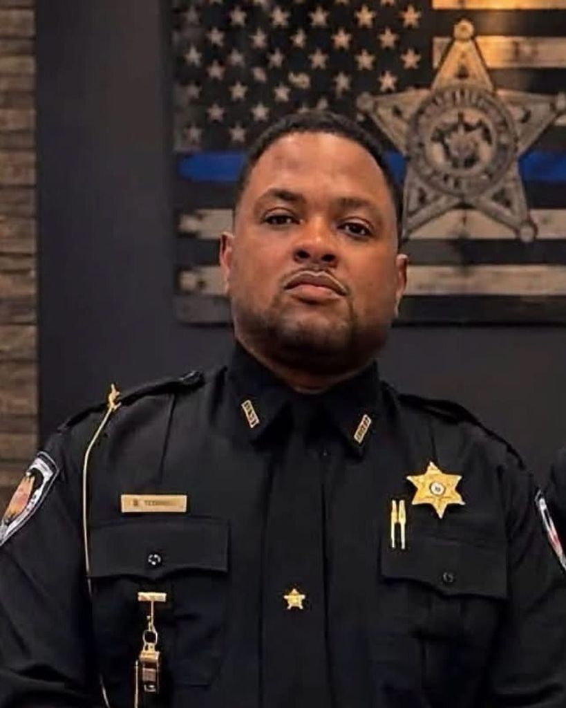 Terrian Earl Bailey Profile Photo