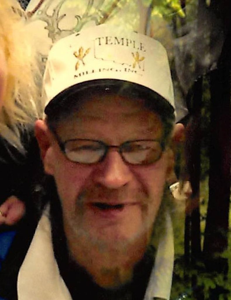 Roger  Bennett Profile Photo