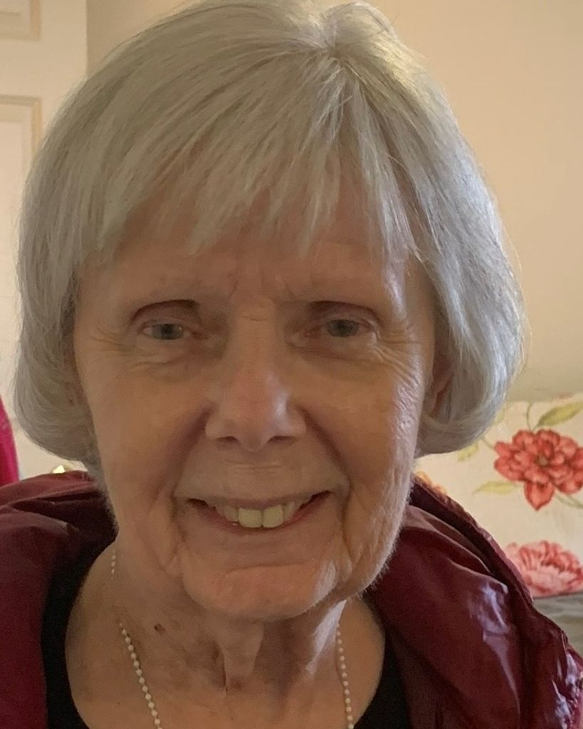 Laraine E. Crisafulli Profile Photo