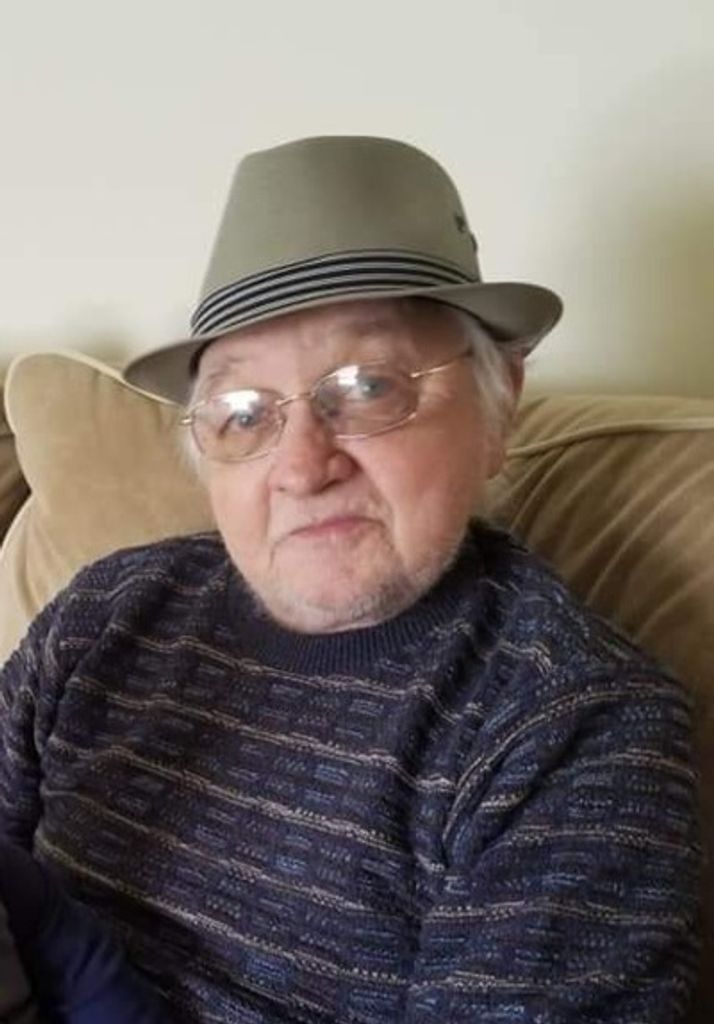 Oscar Christopher Altman Profile Photo