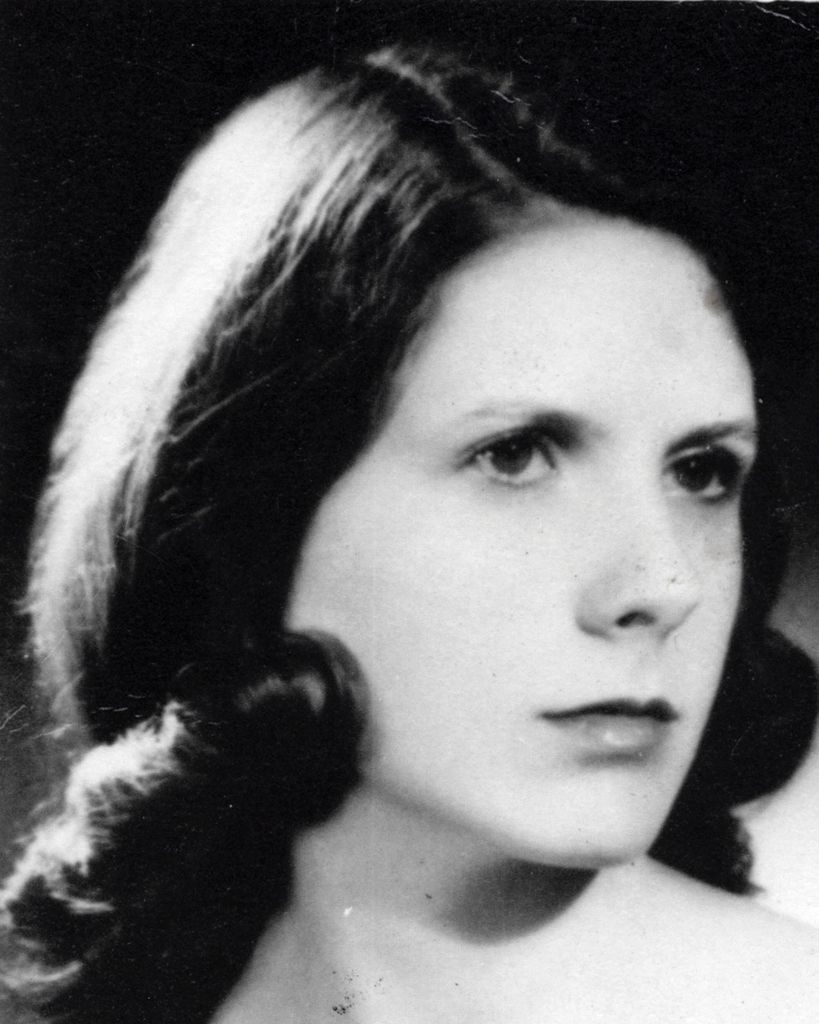 Mary Elizabeth Nelson Profile Photo