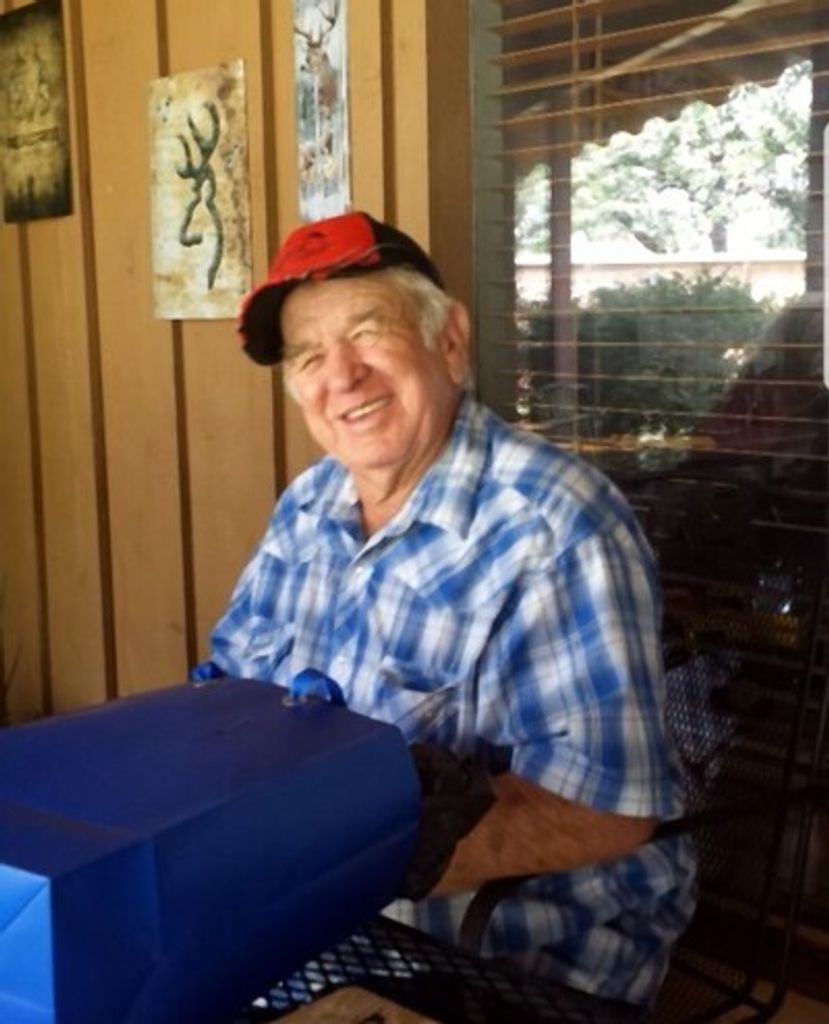 Ronnie Van Barrett Profile Photo