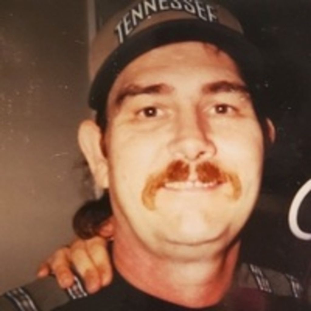 Buster Camper Profile Photo