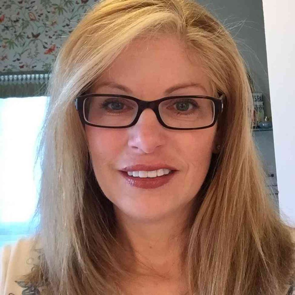 Elizabeth (Lisa) Mihalisin Edwards Profile Photo