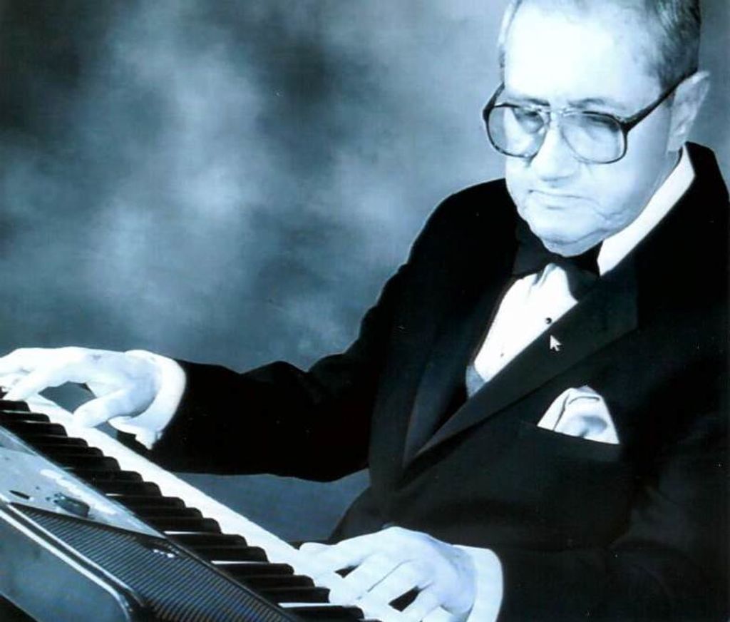 Albert Theis Profile Photo