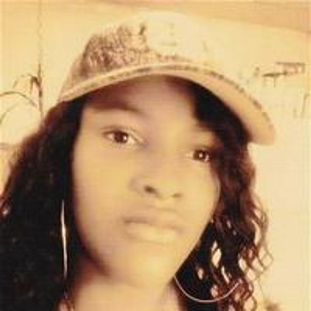 Tanika Sabrina Gomillion Profile Photo