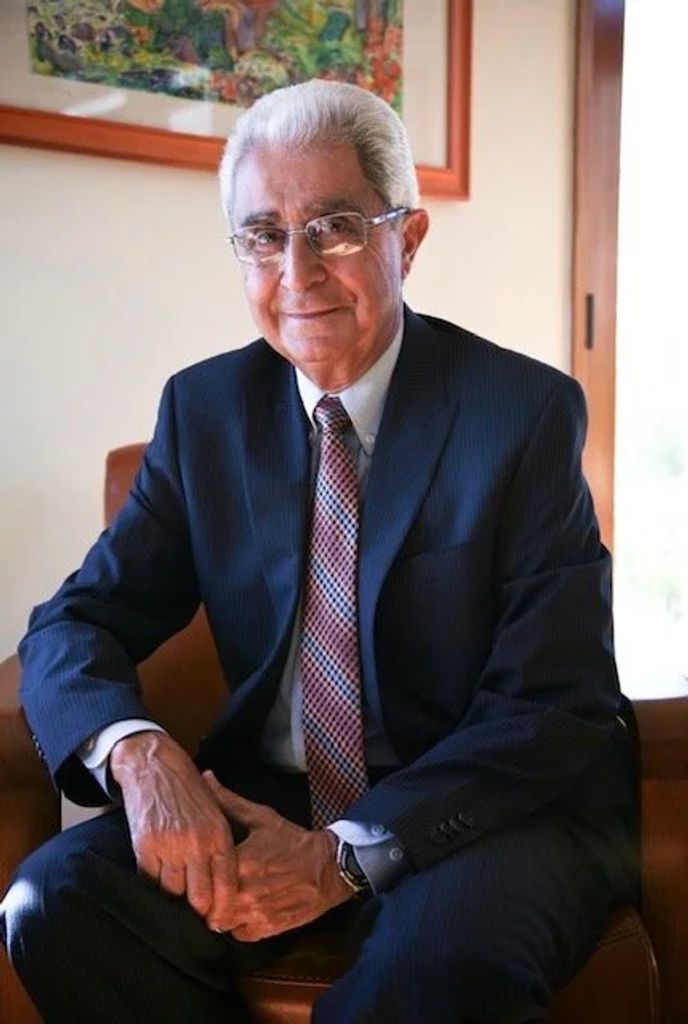 Haroutune Armenian Profile Photo