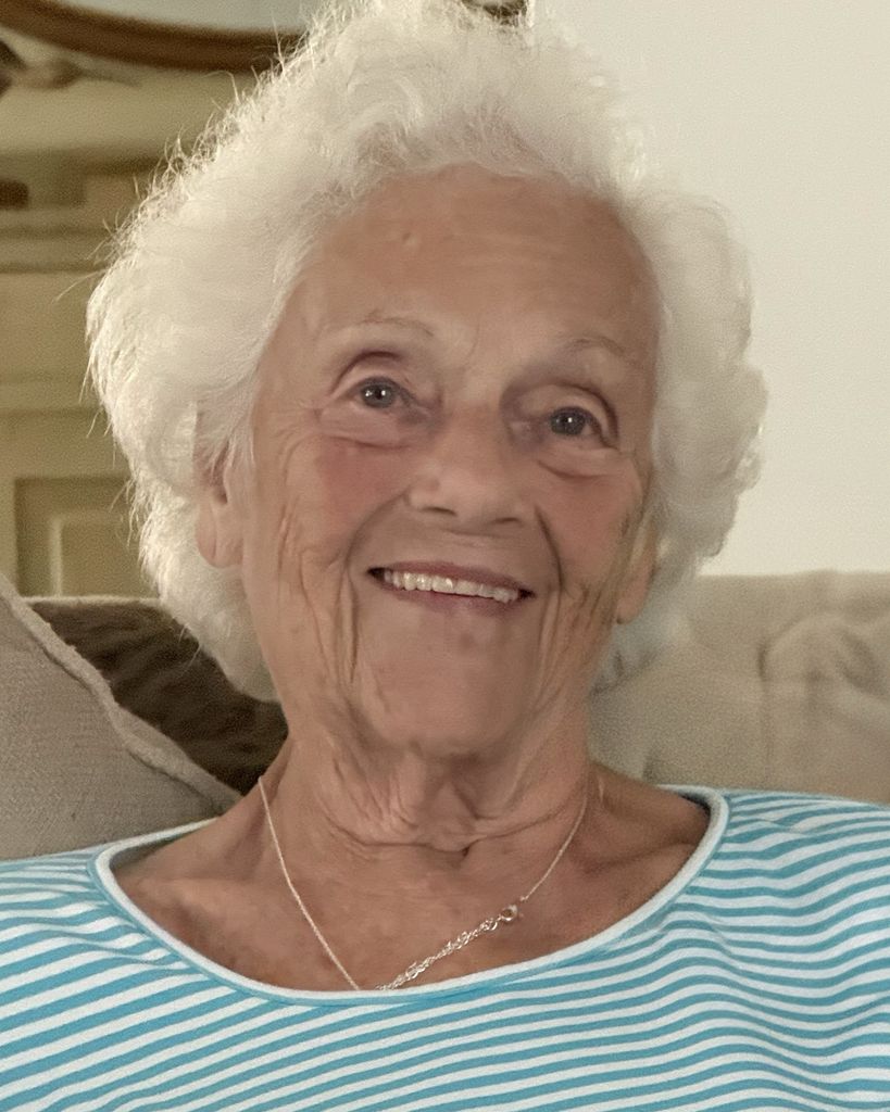 Anne Elizabeth Saunders Profile Photo