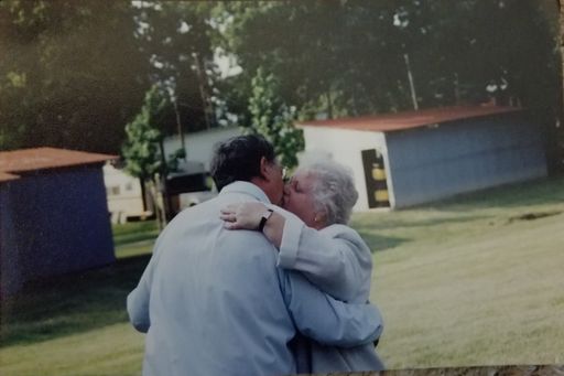 Evelyn Earlene (Smith)  Van Wey photo gallery thumbnail 28 of 28