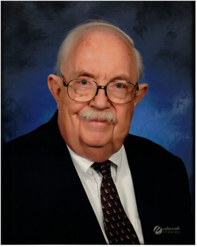 Dr. Lloyd D. Davis Profile Photo