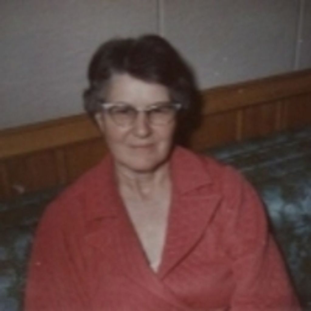 Lotchen May Crowe