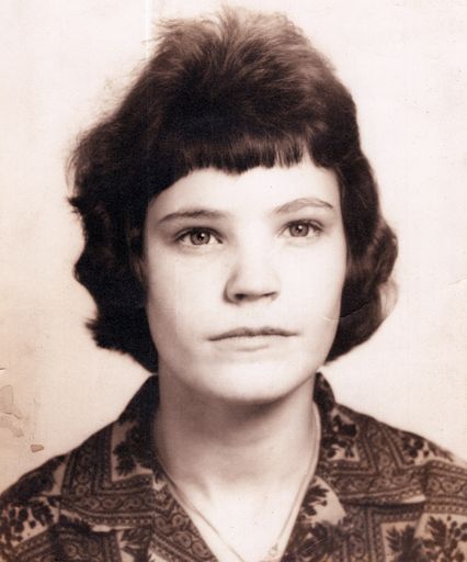 Oma Sue (Holland)  Nantz photo gallery thumbnail 1 of 75