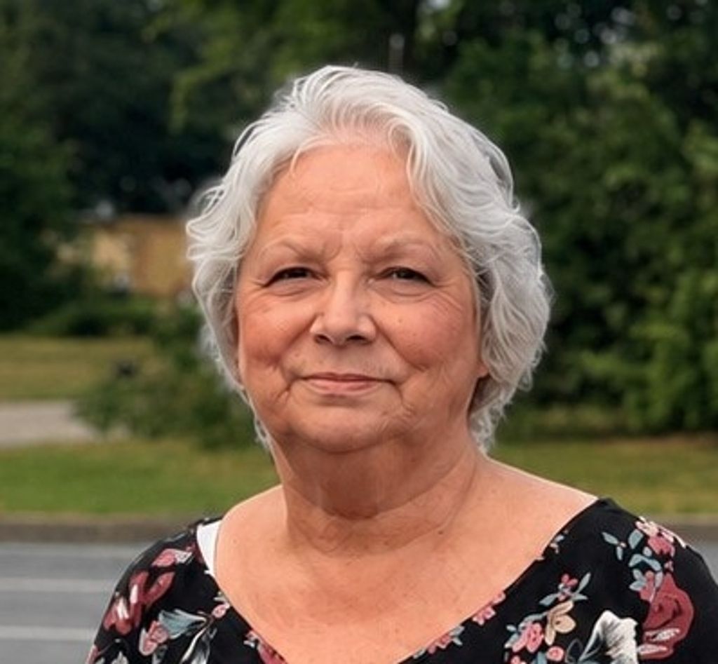 Charlotte Strickland-Sims Profile Photo