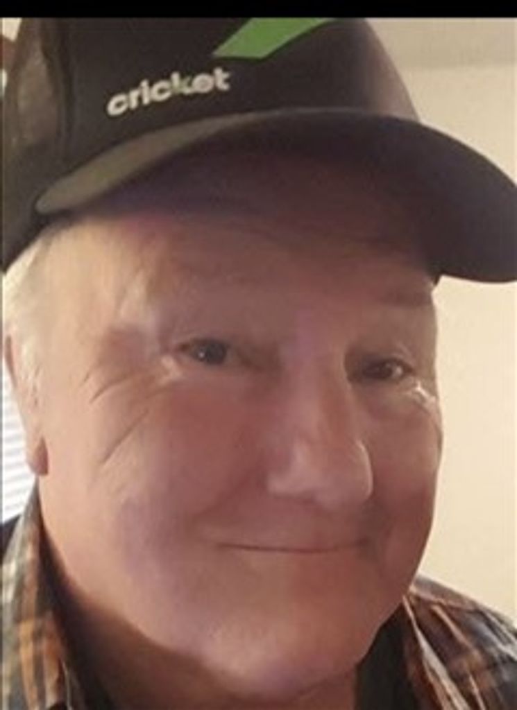 Robert Earl Cross
