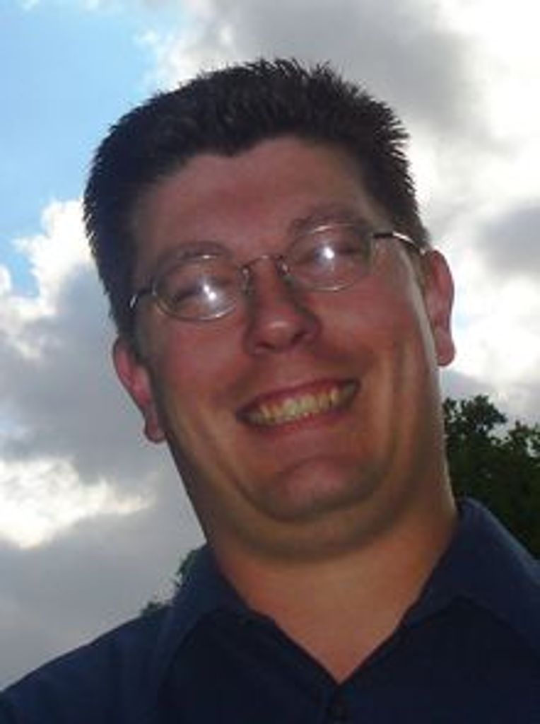 Lukas P. "Luke" Kaup