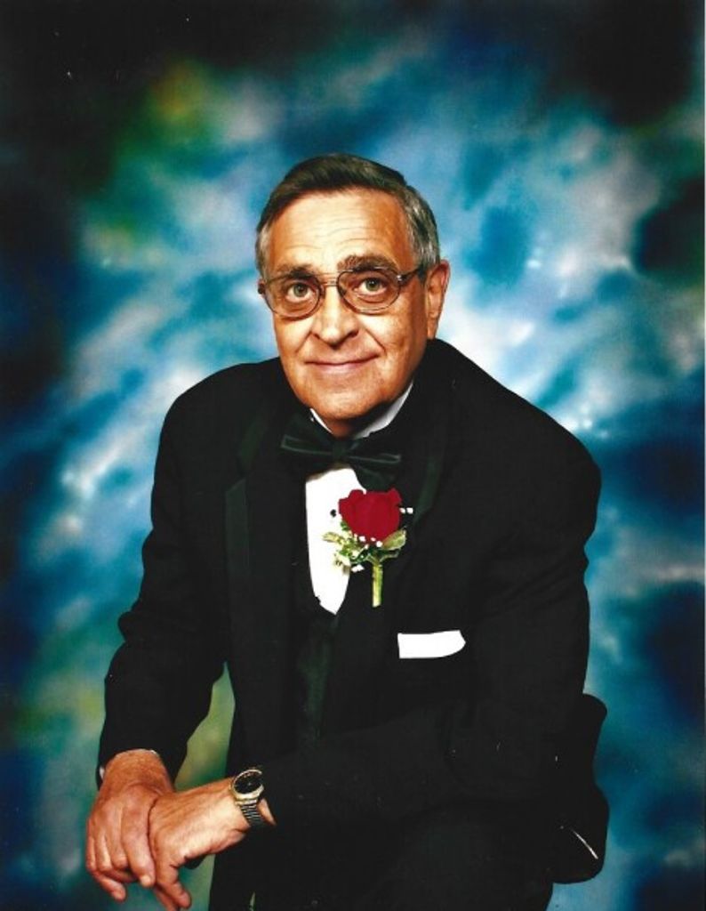 Ronald E. Casas Profile Photo