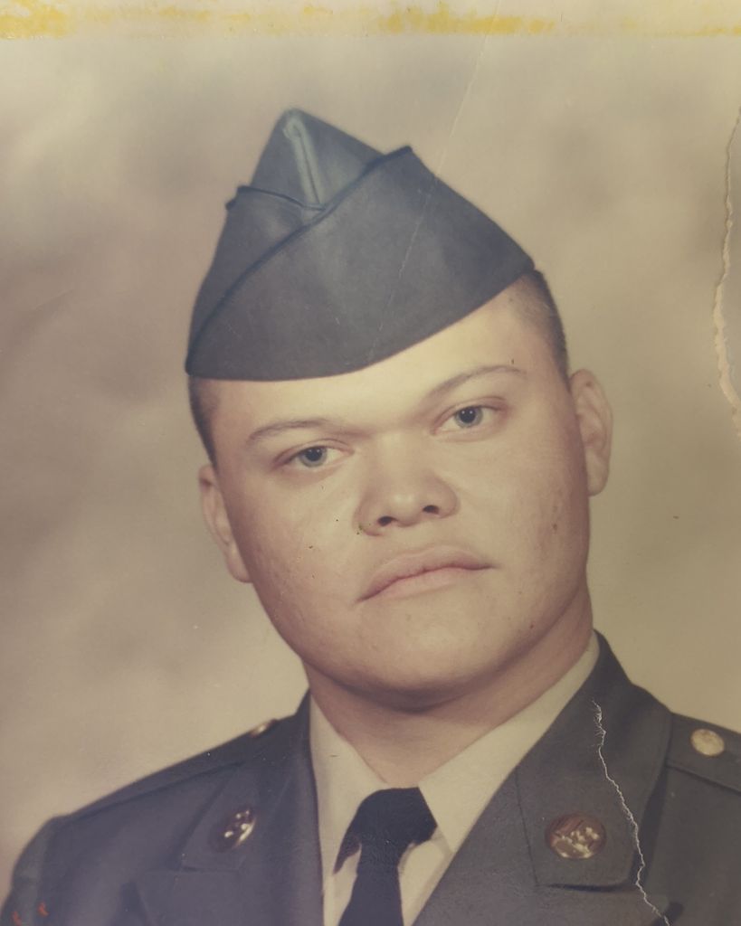 Willard Louis Robertson Profile Photo