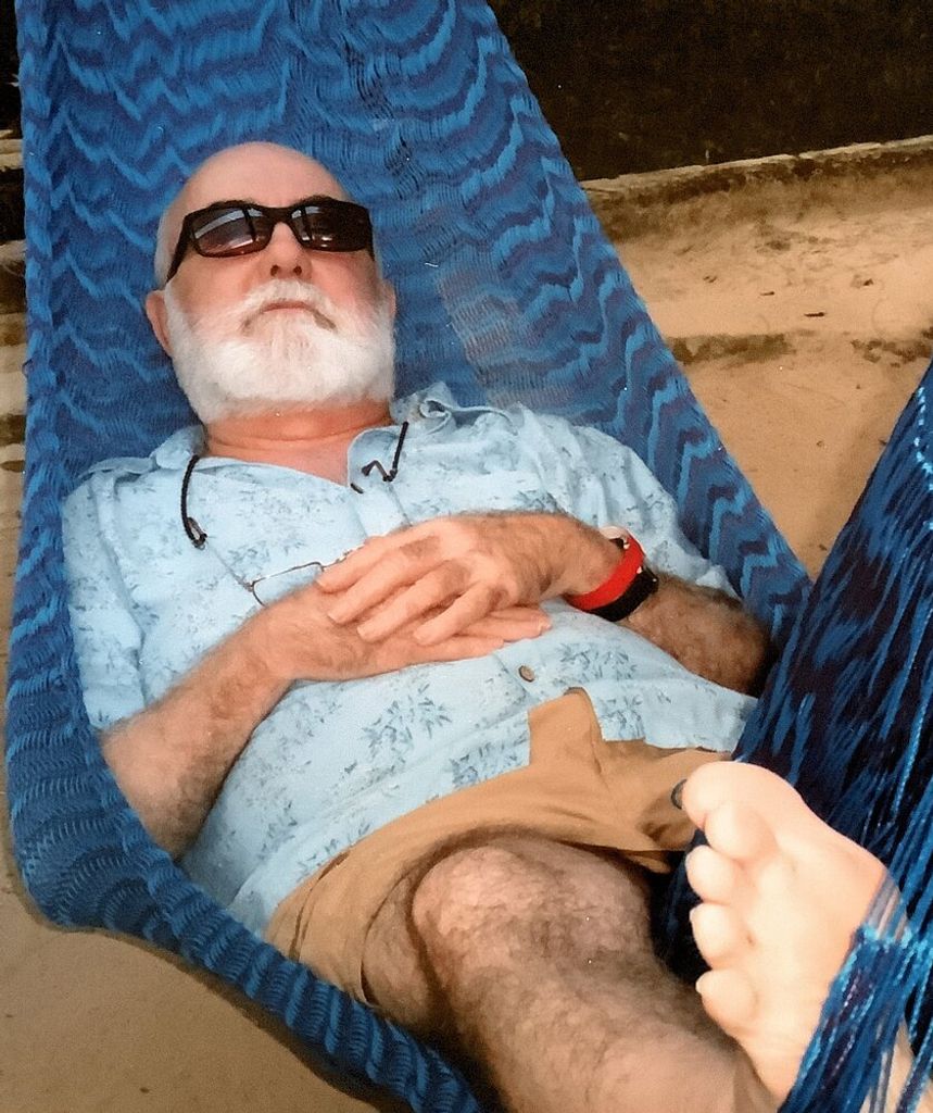 Gerald Owen Thompson Profile Photo