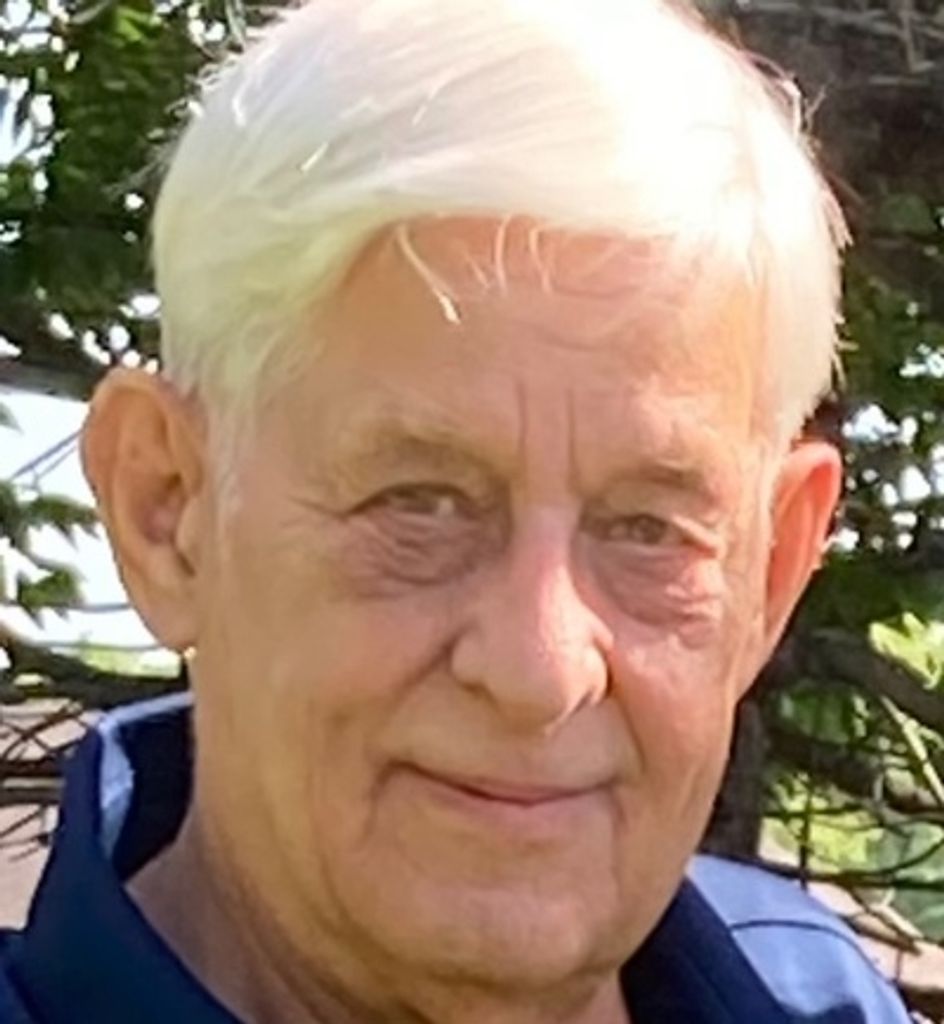 Clifford A. Glinski Profile Photo