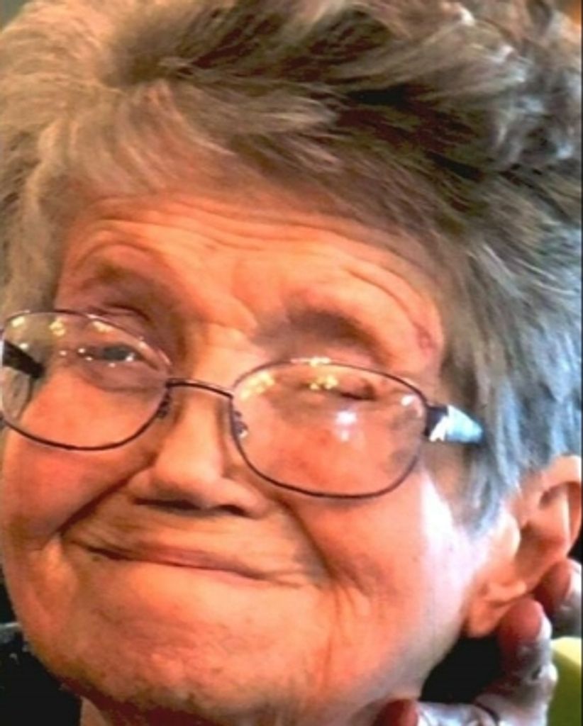 Claudia Alkema Ligori Profile Photo