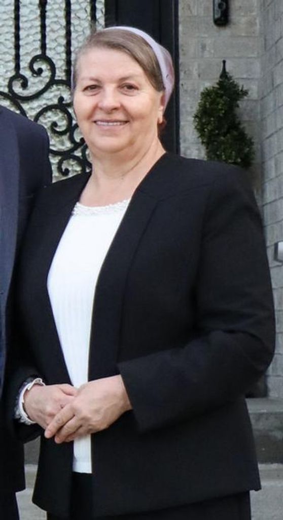 Maria Boboescu Profile Photo