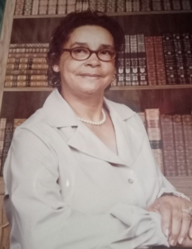 Ruth W.  Gordon
