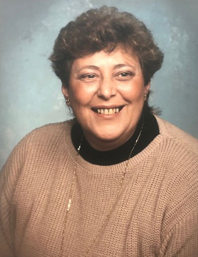 Lena Lynch Profile Photo