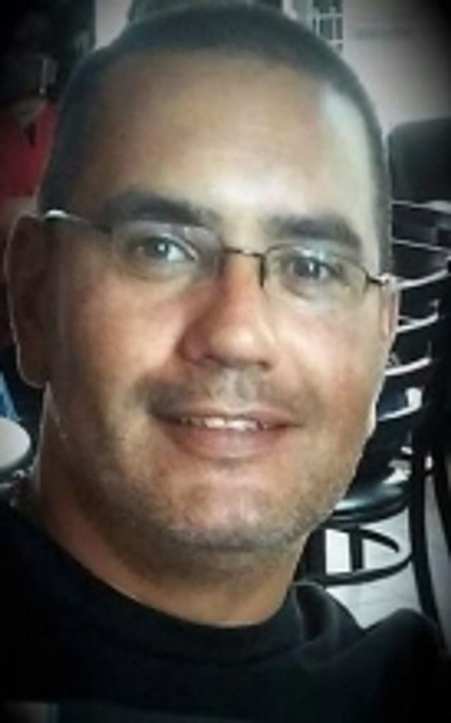 Steven  Michael Moniz